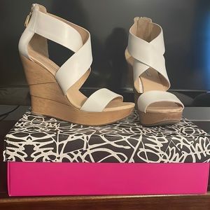 DVF Platform heel sandals, white Size 9.5